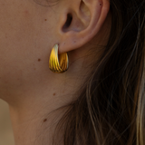 Eleanor Click Hoops Large