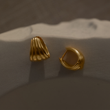 Eleanor Click Hoops Medium