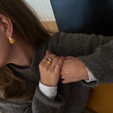 Eleanor Click Hoops Large