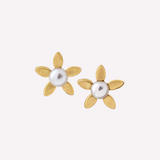 Forget-me-not pearl earrings
