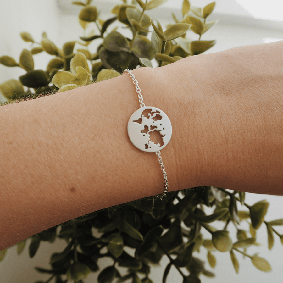 Beautiful World bracelet