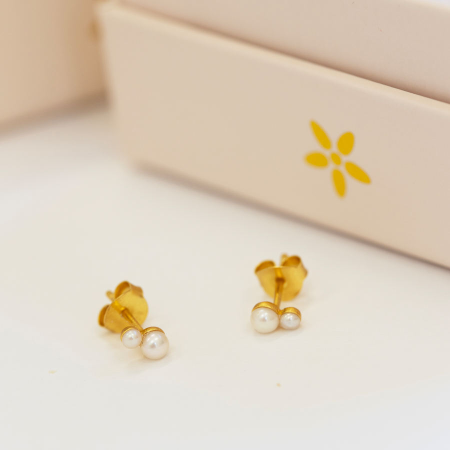 Pearl Double studs