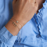 Fint glöm-me-inte diamantarmband