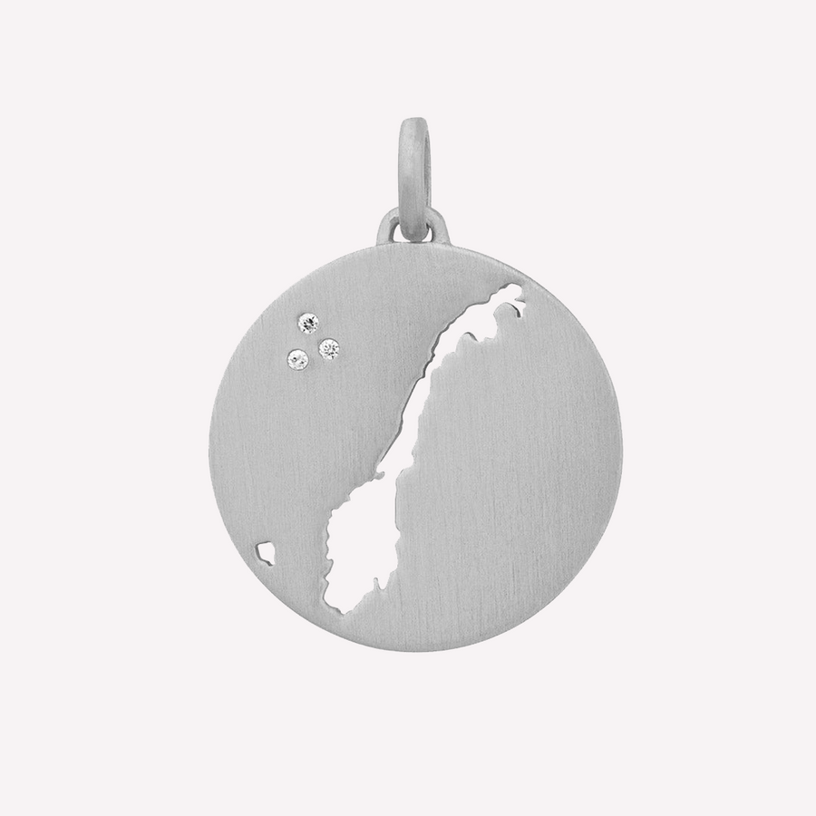 Beautiful Norway pendant
